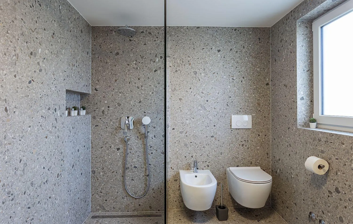 Faszinierendes Apartment 100 Meter Zum Sandstrand Mit Whirlpool, Meerblick Medulin